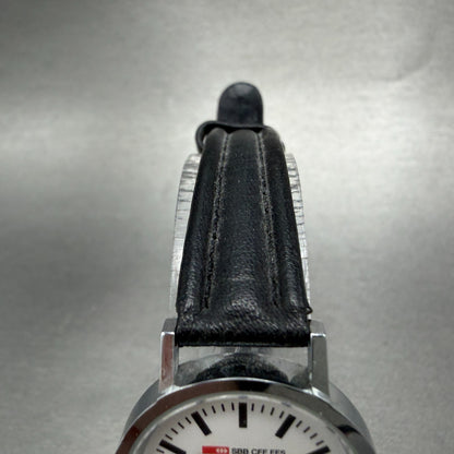Mondaine Watch Women 26mm White Dial Silver Tone Round Leather New Battery4