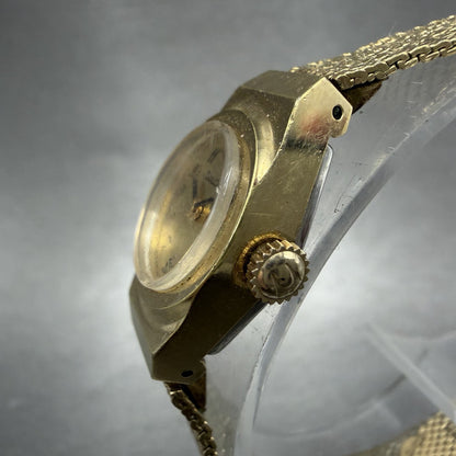 Bulova Watch Women 16mm Champagne Dial Gold Tone Manual Round Vintage Runs2