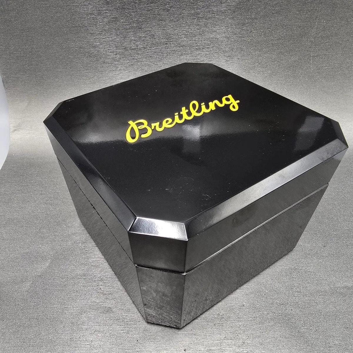Breitling Superocean Automatic Watch Men 41mm Black Dial Steel Date A17340 W/Box12