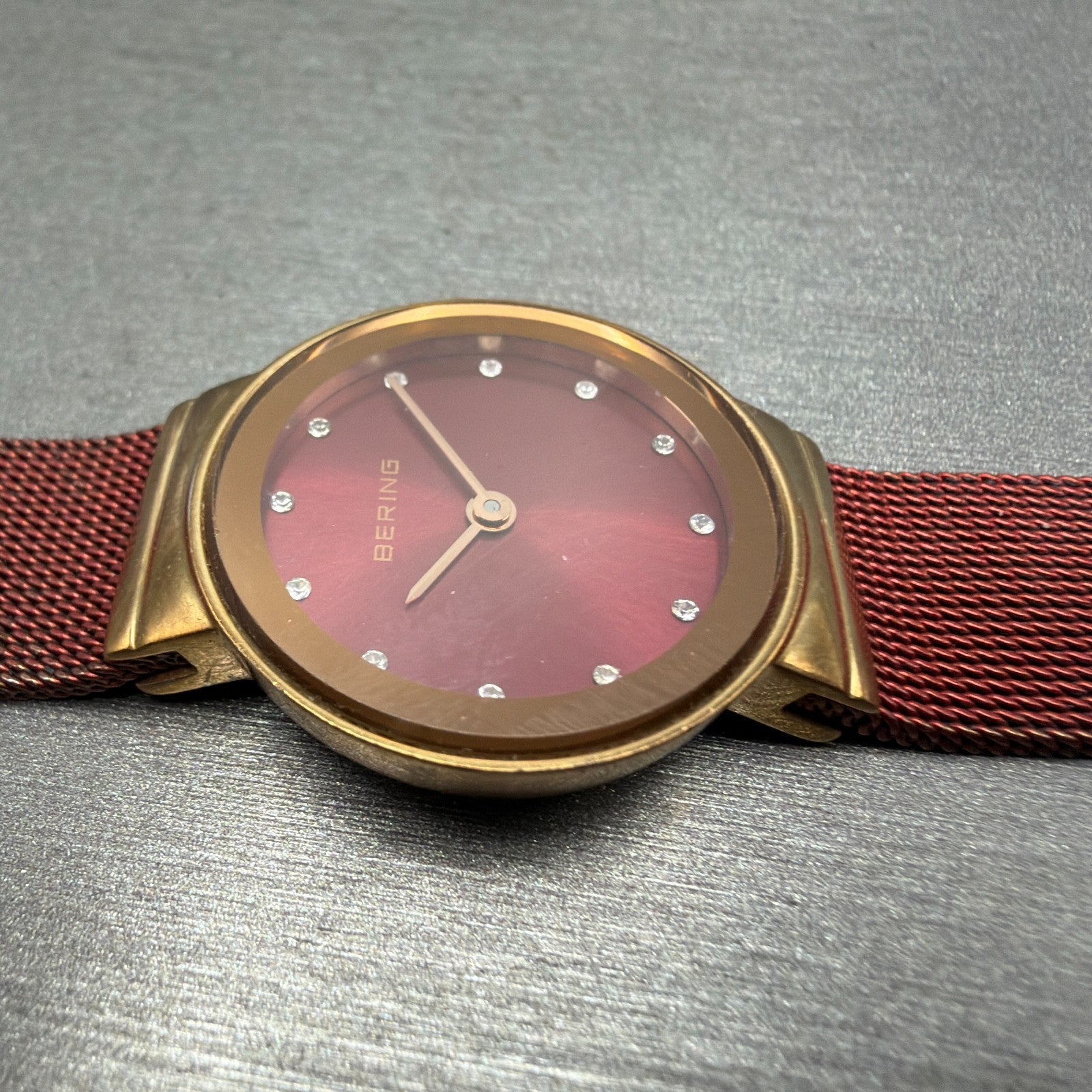 Bering Watch Women 25mm Red Dial Rose Gold Tone Round READ!!! New Batt 10126-3635
