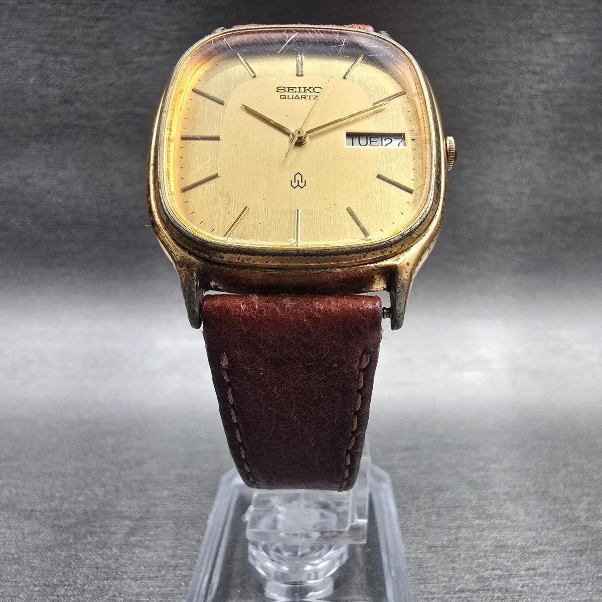 Seiko Watch Men 32mm Gold Dial Gold Tone Daydate Rectangle 7433-5030 New Battery5