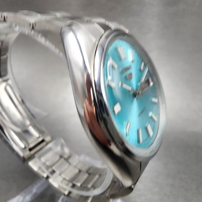 Seiko 5 Automatic Watch Men 37mm Ice Blue Dial Steel Daydate 70098211 Runs3