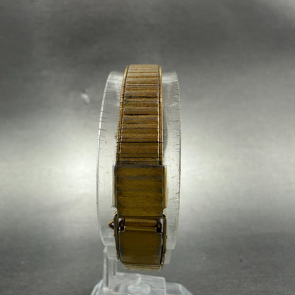 Seiko Watch Women 16mm Champagne Dial Gold Tone Hexagon 2P20-5A29 New Battery7