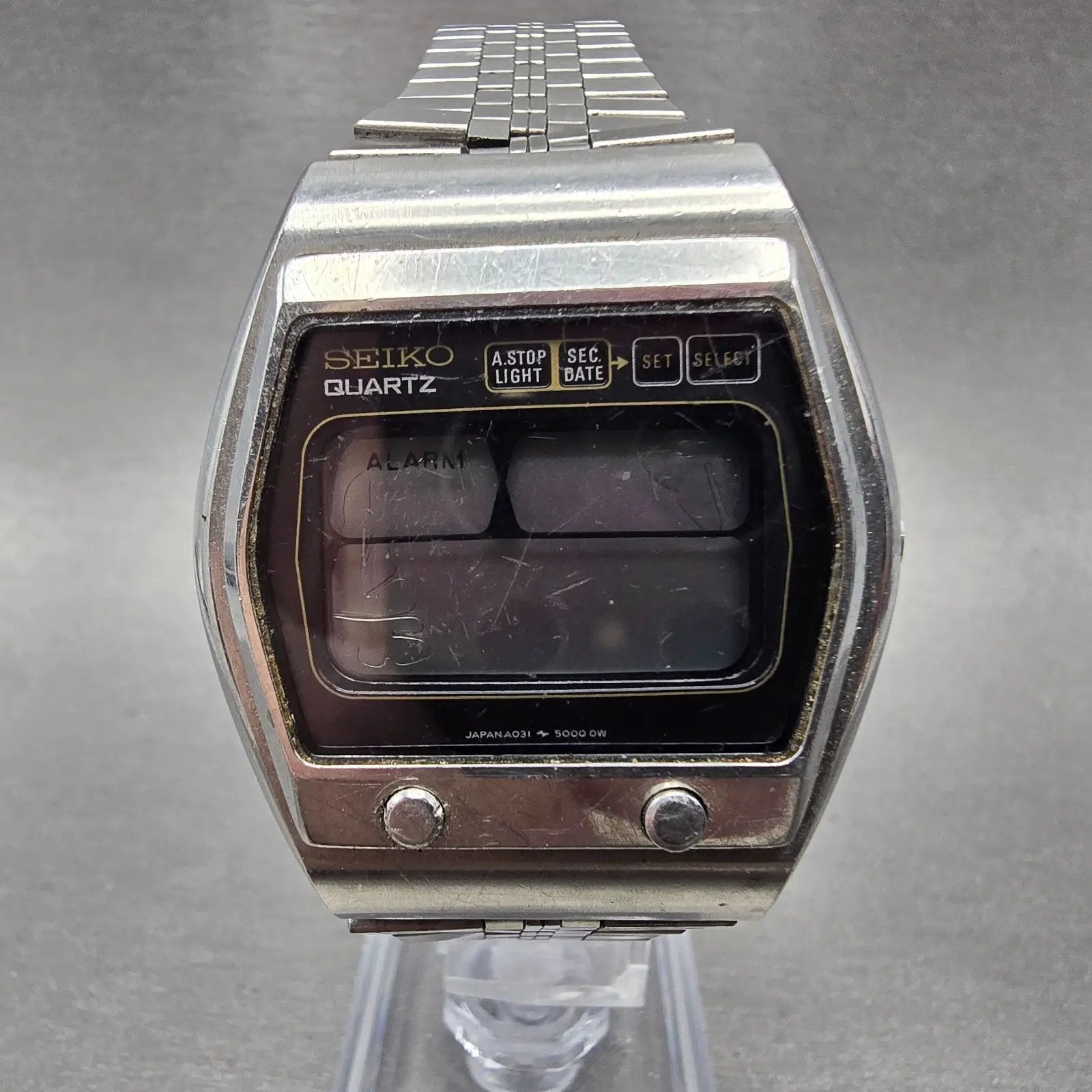 Seiko Digital Watch Men 37mm Silver Tone Alarm A031-5000 PARTS Vintage0