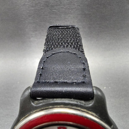 Victorinox Swiss Army Watch Men 39mm White Dial Black Red Date New Battery4