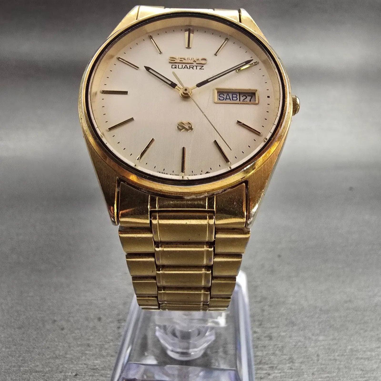 Seiko SQ Watch Men 34mm Champagne Dial Gold Tone Daydate 5H23-8A09 New Battery5