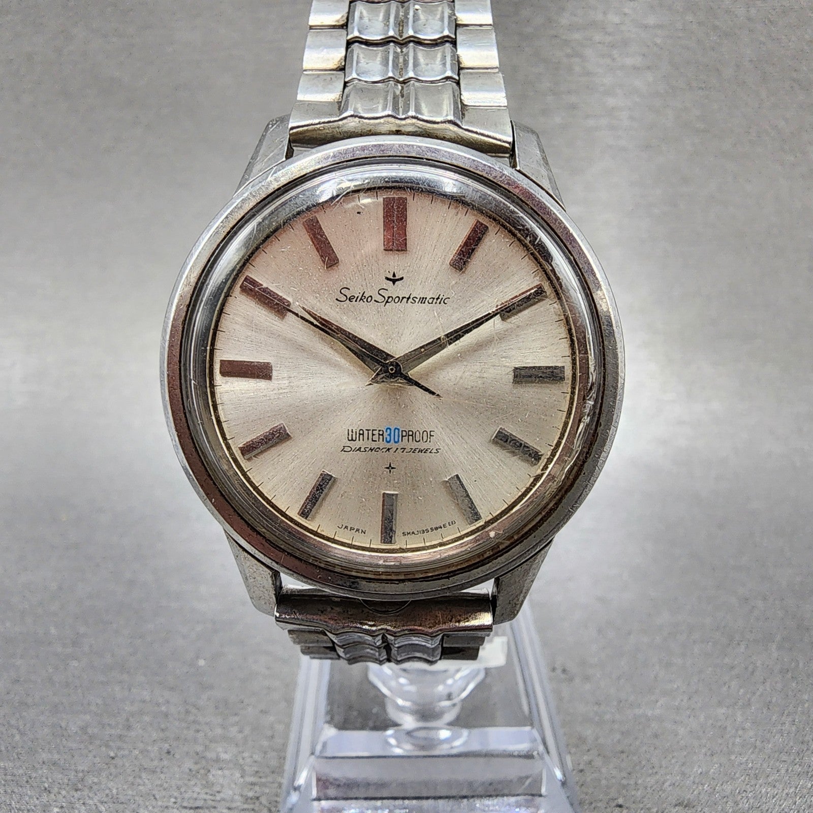 Seiko Sports Matic Watch Men 36mm Silver Dial Silver Tone J13058 PARTS0
