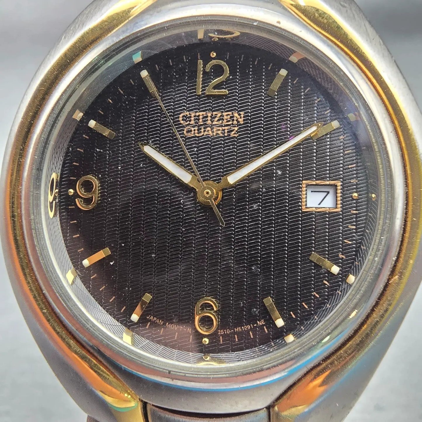 Citizen Watch Men 37mm Black Dial Two Tone Date 2910-H28941 New Battery Vintage1