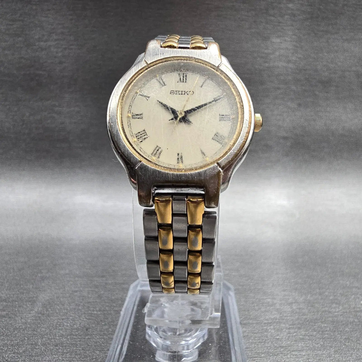 Seiko Watch Women 24mm Ivory Dial Two Tone Round V701-2B90 New Battery Vintage5