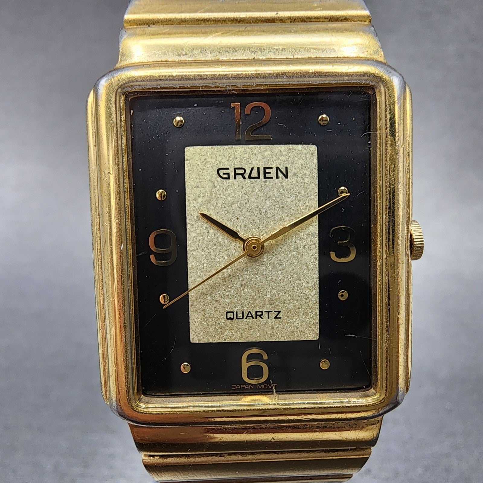 Gruen Tank Watch Women 27mm Gold Dial Gold Tone Rectangle New Battery1