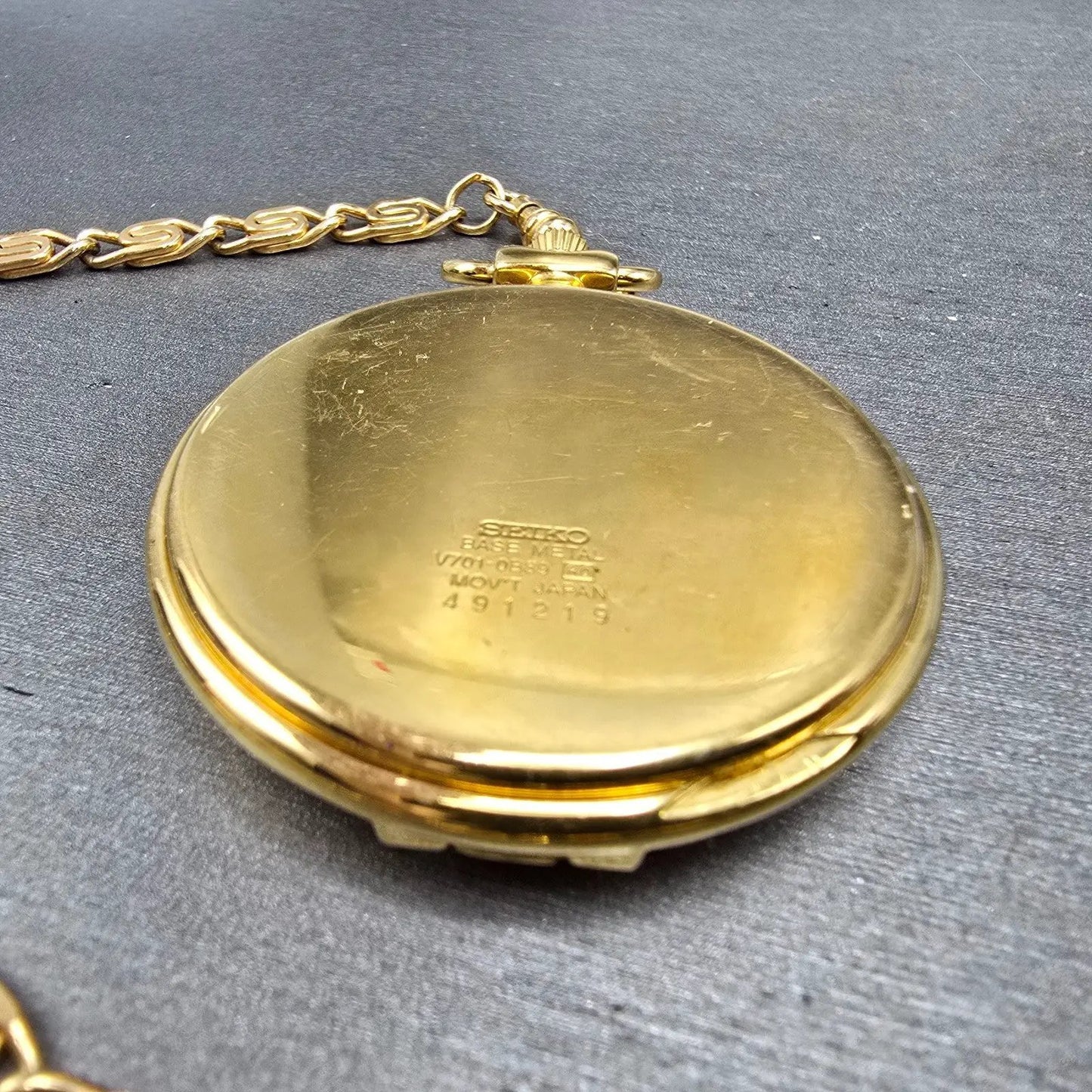 Seiko Pocket Watch Men 46mm White Dial Gold Tone Round V701-0B89 PARTS13