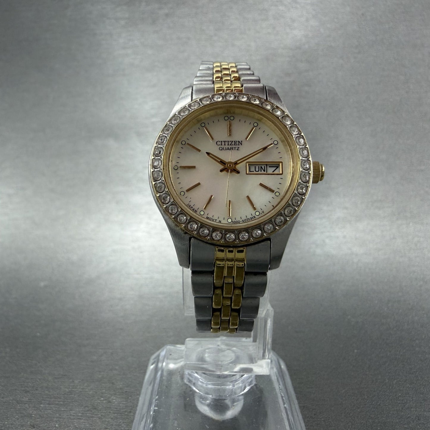 Citizen Watch Women 25mm MOP Dial Two Tone Daydate 1002S04464 New Battery5