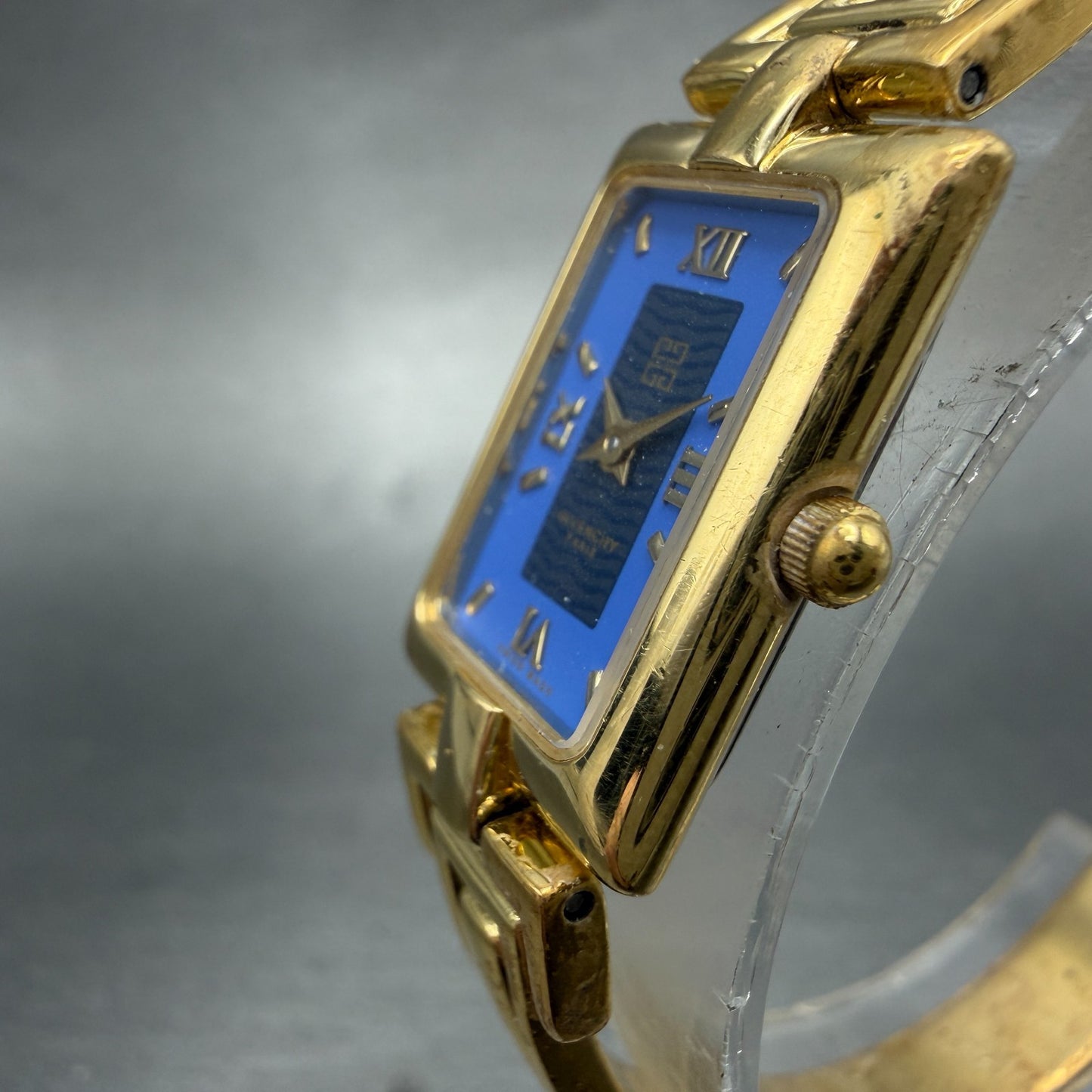 Givenchy Tank Watch Women 17mm Blue Dial Gold Tone Rectangle New Battery2