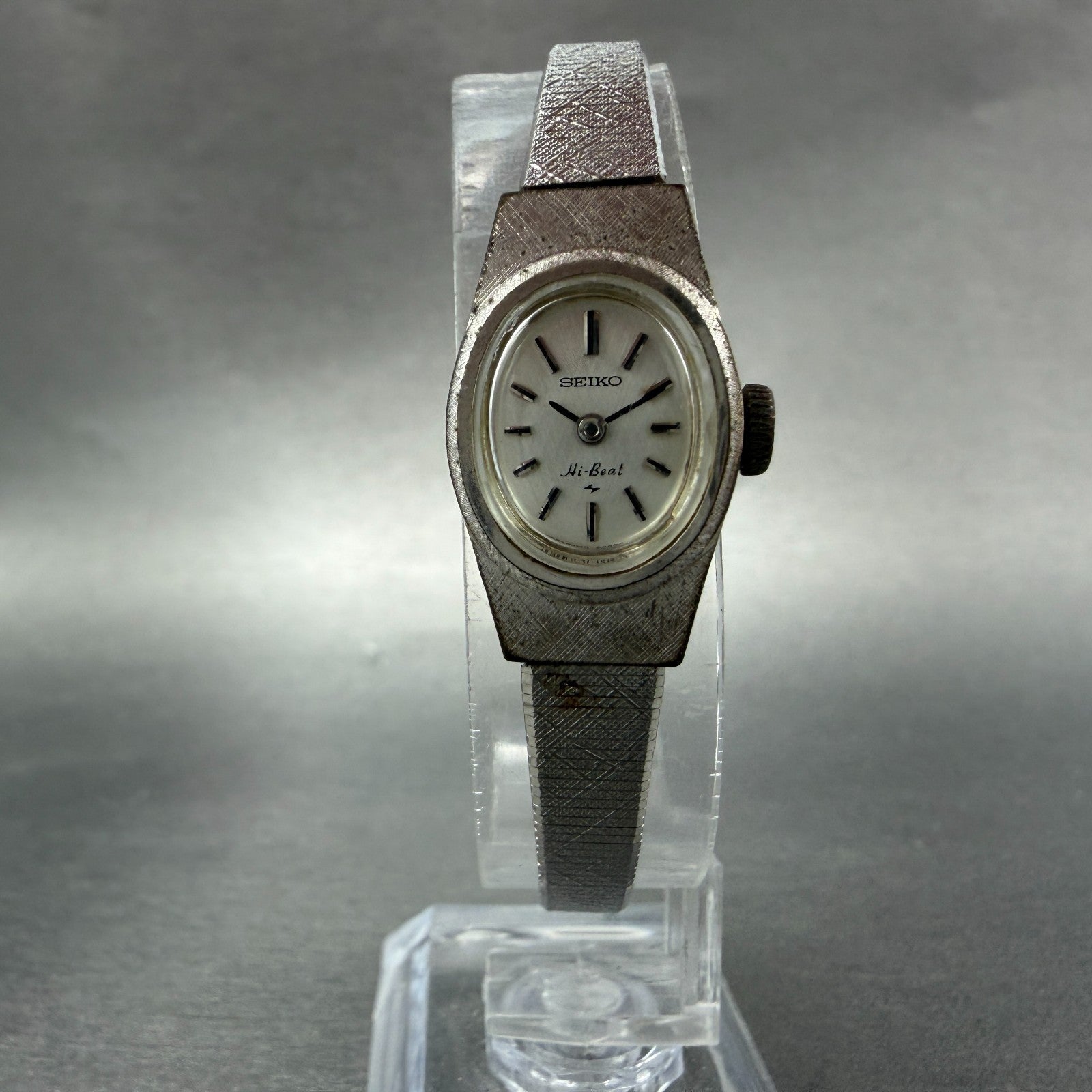 Seiko Watch Women 15mm Silver Dial Silver Tone Manual Oval 1120-7000 Runs VTG5