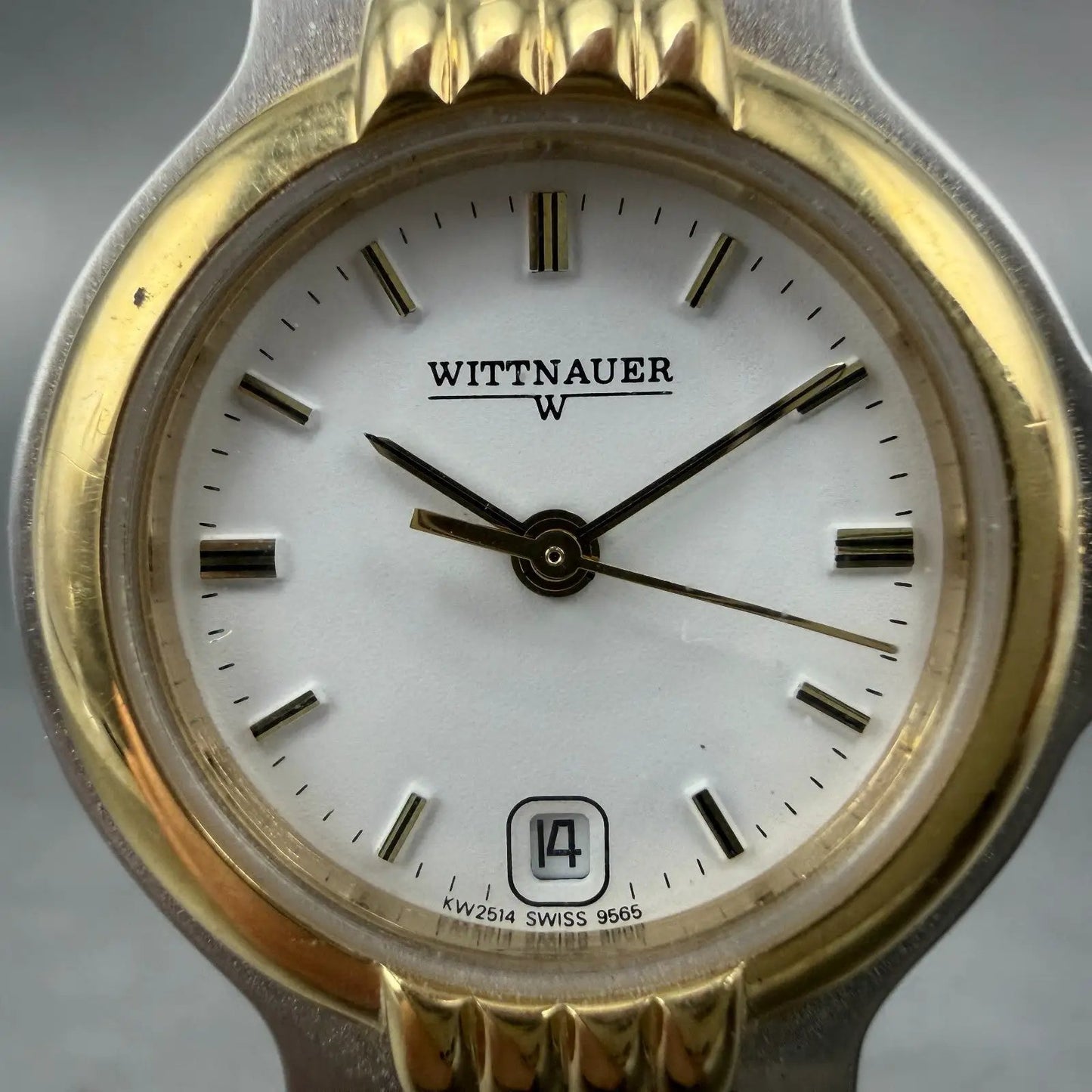 Wittnauer Watch Women 25mm White Dial Two Tone Date Round 9565 New Battery1