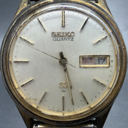 Seiko SQ Watch Men 34mm Silver Dial Gold Tone Daydate Round 6923-7009 PARTS2
