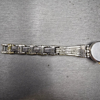 Seiko Watch Women 21mm White Dial Two Tone Round V400-1229 New Battery Vintage10