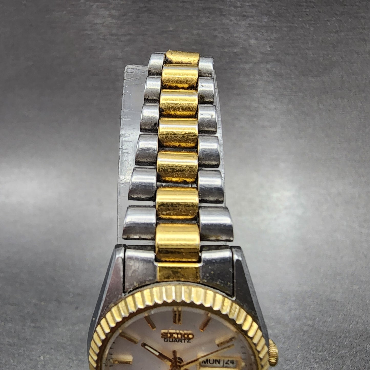 Seiko Watch Women 24mm White Dial Two Tone Daydate Round 7N830040 New Battery4