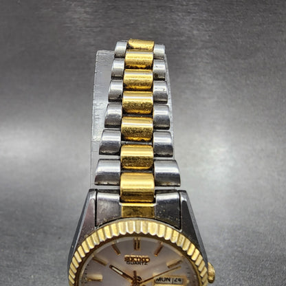 Seiko Watch Women 24mm White Dial Two Tone Daydate Round 7N830040 New Battery4