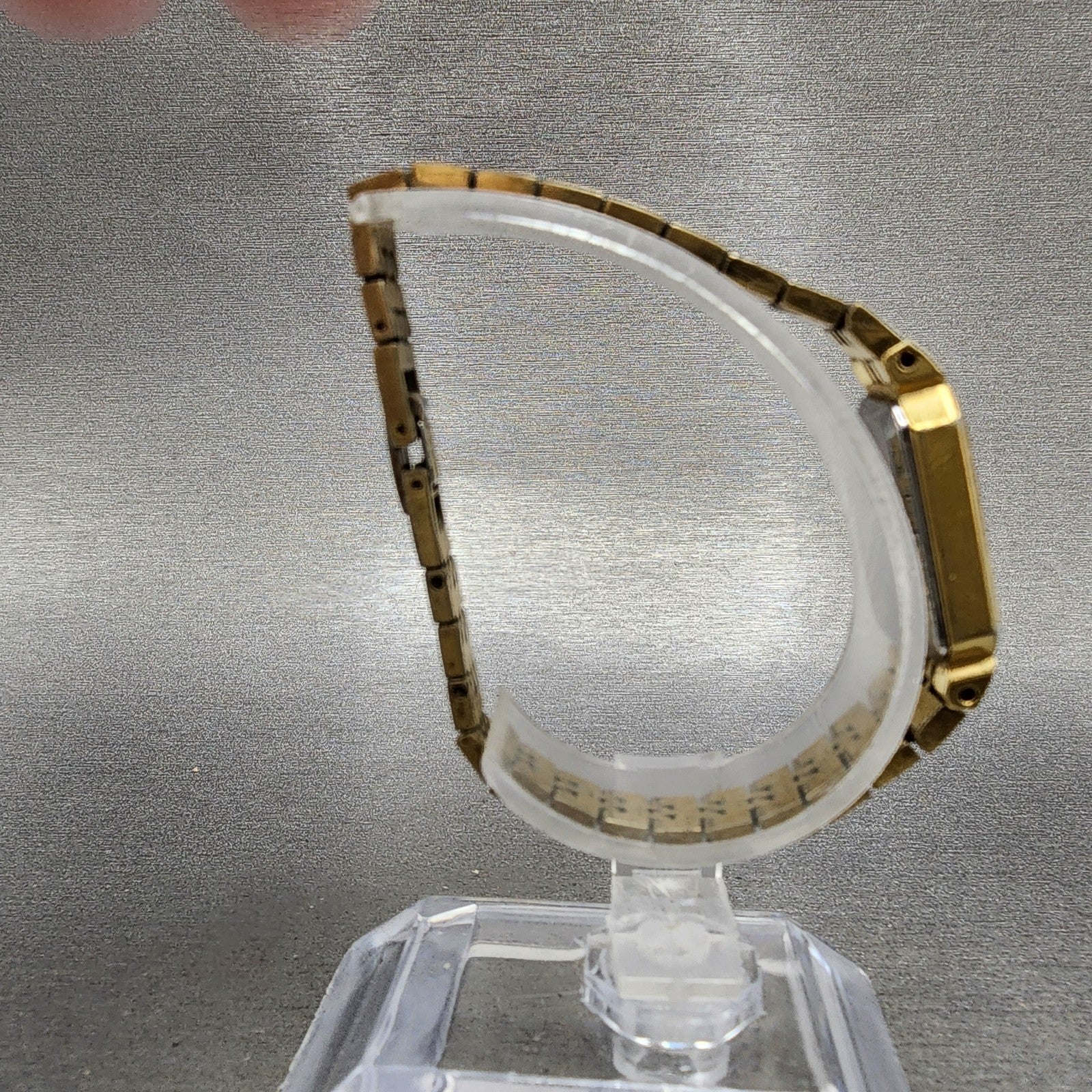Seiko Tank Watch Women 13mm Black Dial Gold Tone Rectangle 13205649 New Battery8