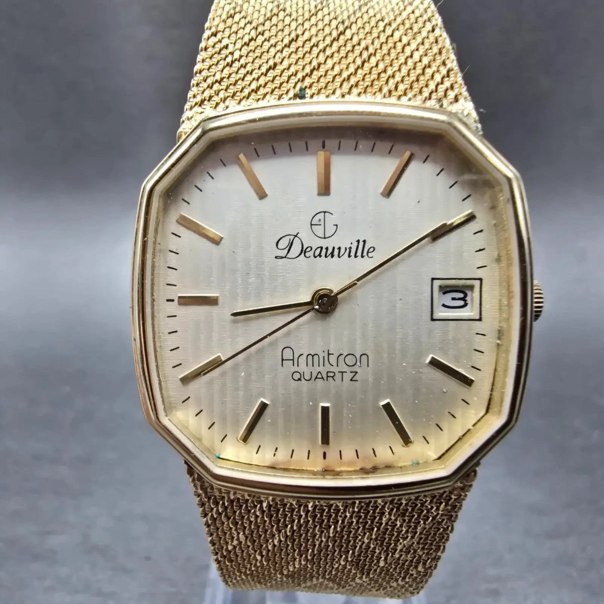 Armitron Deauville Watch Men 31mm Champagne Dial Gold Date PARTS VTG Quartz0