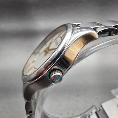 Bulova Watch Women 28mm Silver Dial Silver Tone Round 96L175 New Battery2