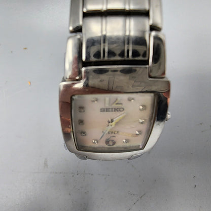 Seiko Vivace Watch Women Silver Tone MOP Dial Diamond Markers 22mm Square NewBat