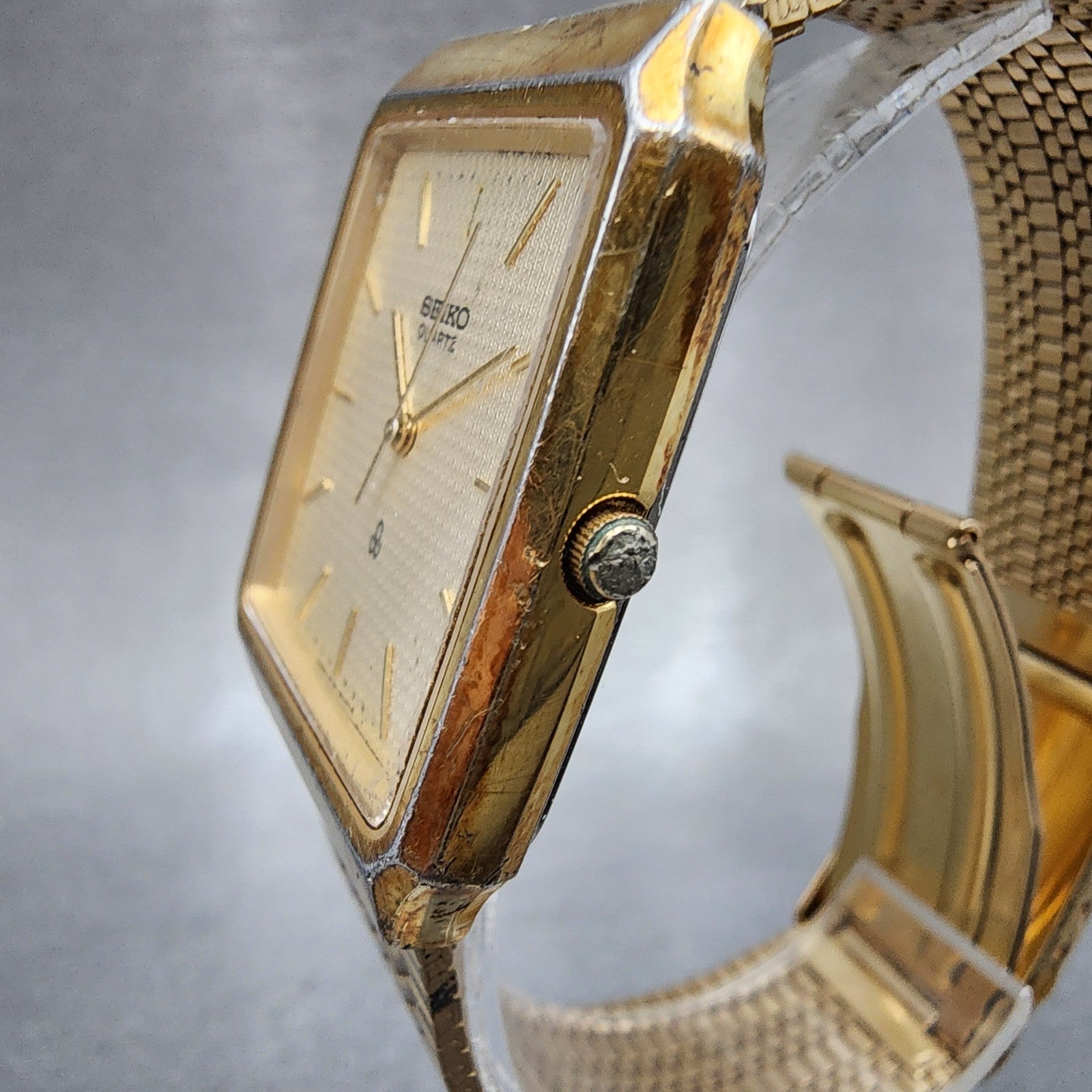 Seiko Tank Watch Men 29mm Champagne Dial Gold Tone 60305340 New Battery2