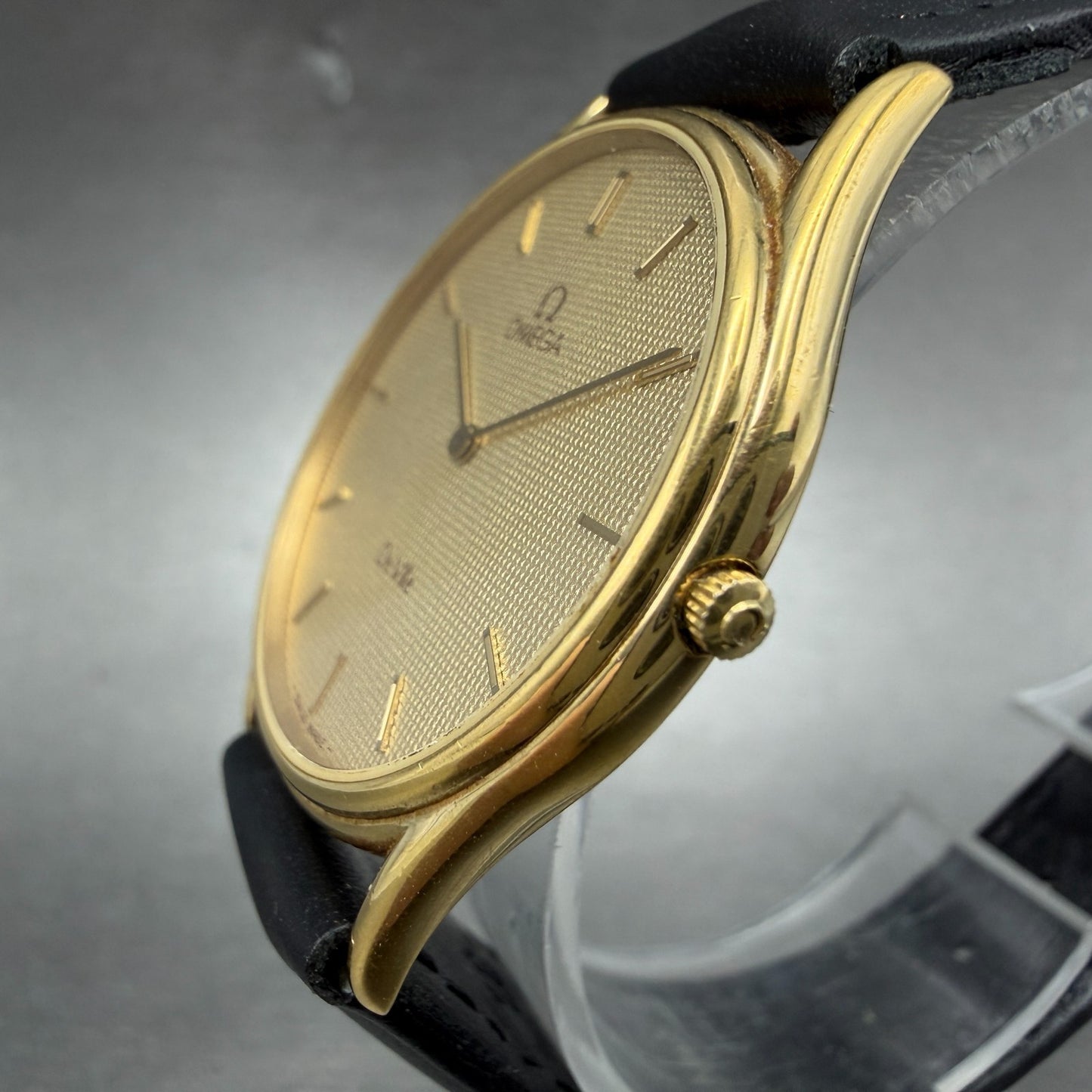 Omega De Ville Watch Men 32mm Gold Dial Gold Plated Round 191.0198 New Battery2