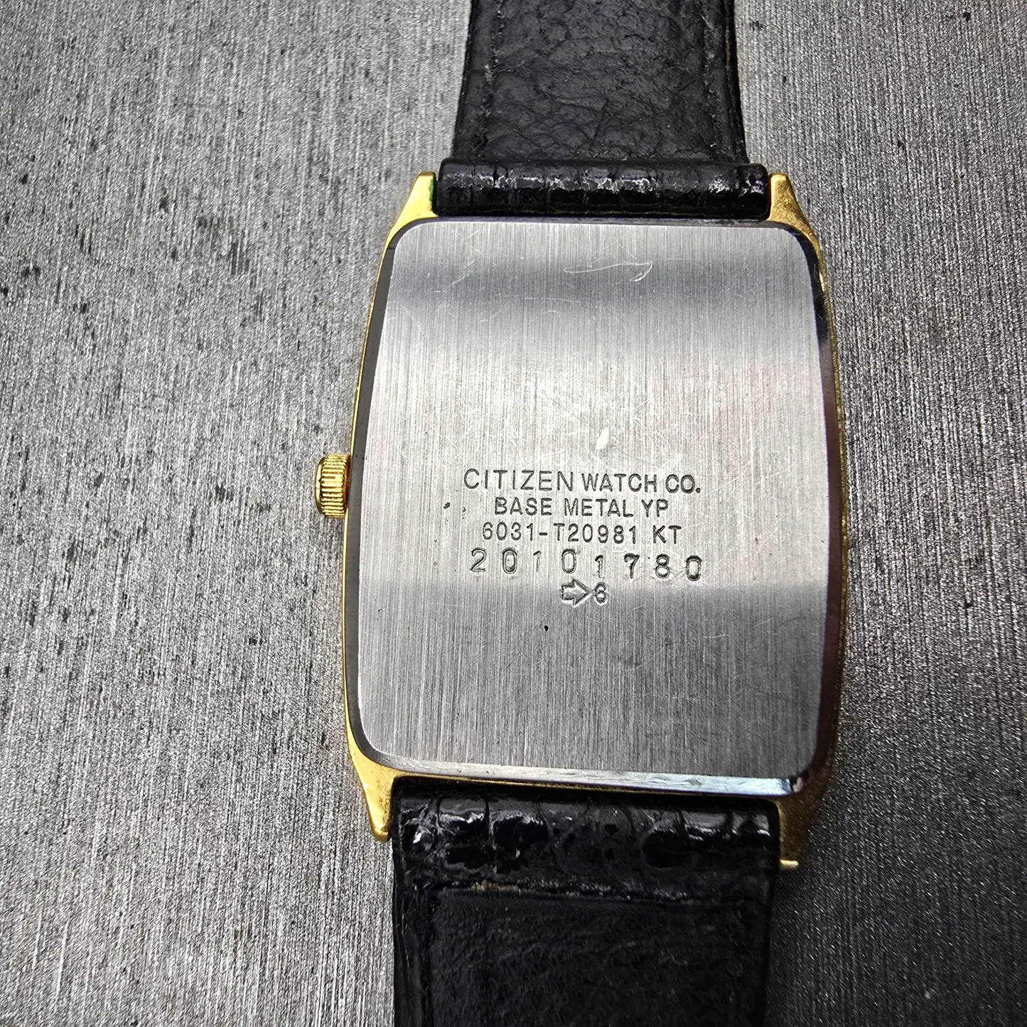 Citizen CQ Watch Men 25mm Black Dial Gold Tone Rectangle 6031-T20981 New Battery11