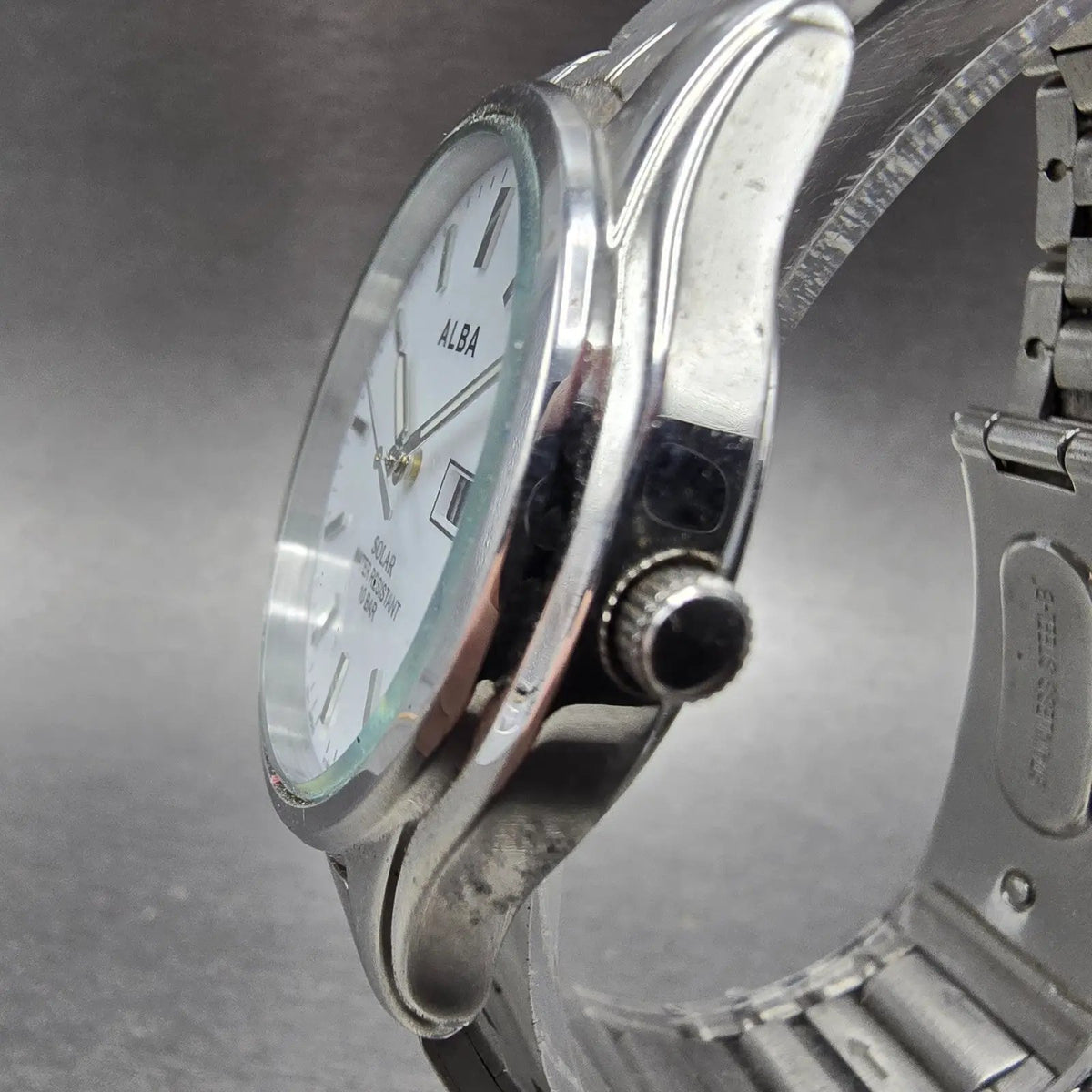 Seiko Alba Solar Watch Men 36mm White Dial Silver Daydate V158-0AX0 Runs JDM2