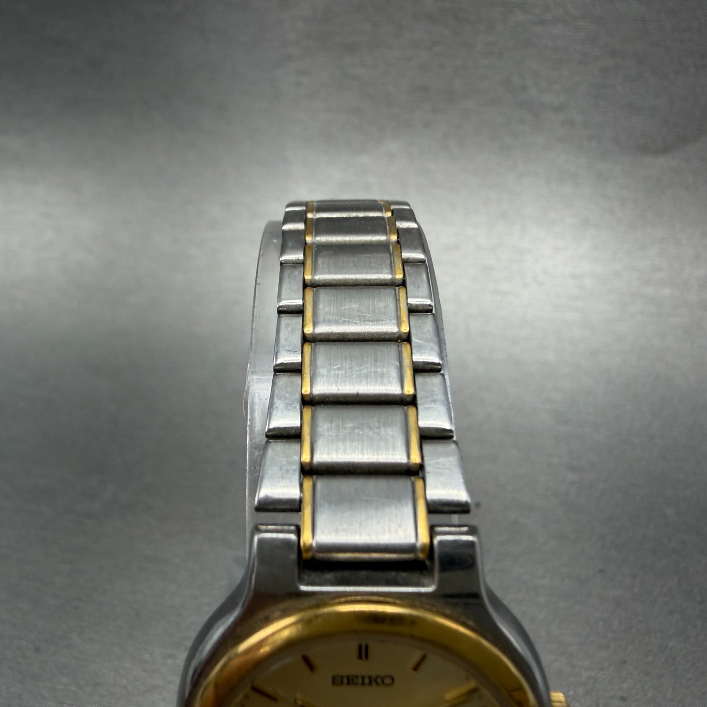 Seiko Spirit Watch Women 25mm Champagne Dial Two Tone Round 7N01-6A80 New Batter4