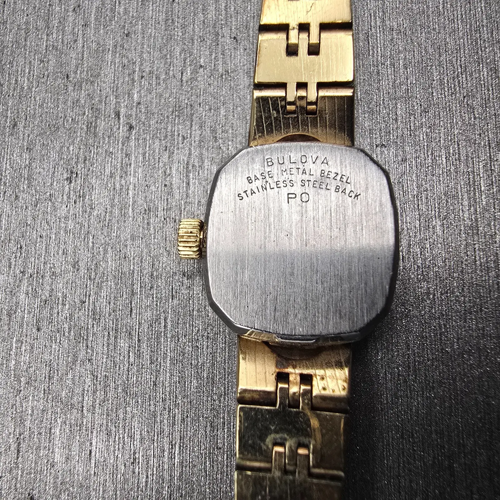 Bulova Watch Women 16mm Black Dial Gold Tone Oval 6971 New Battery Vintage10