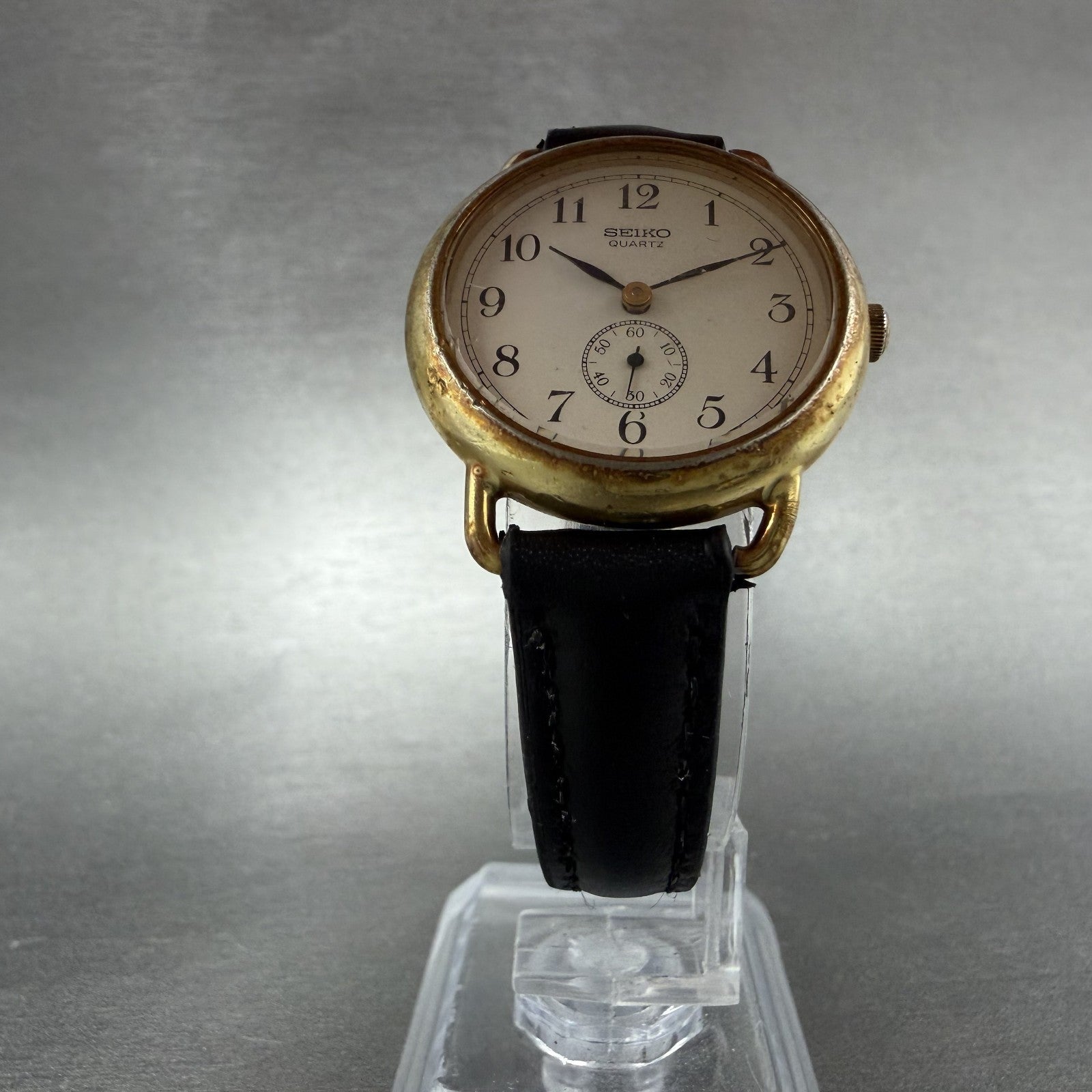 Seiko Watch Women 28mm White Dial Gold Tone Round 1428-0070 New Battery HUR35