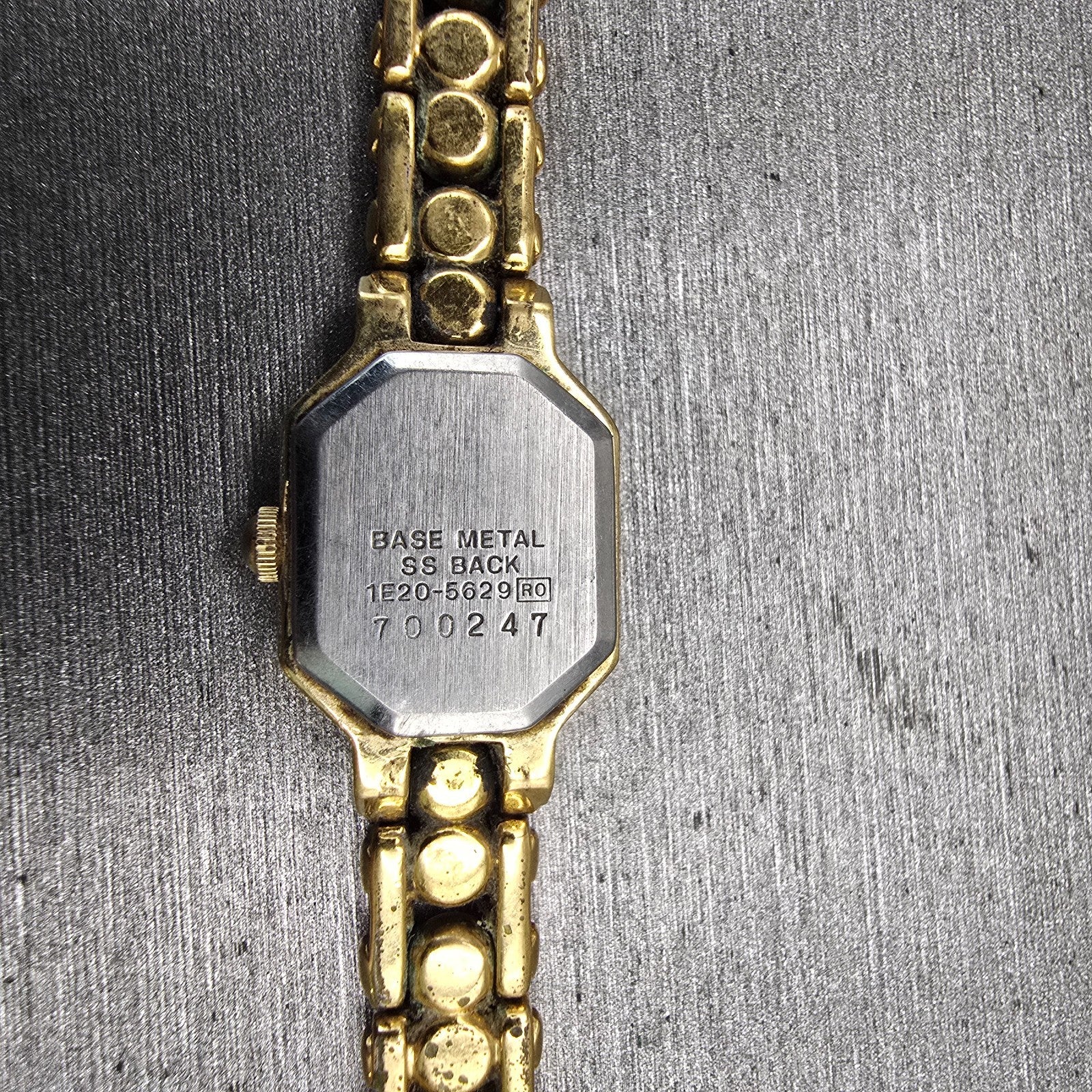 Seiko Watch Women 14mm Gold Dial Gold Tone Octagon 1E20-5629 Vintage New Battery10