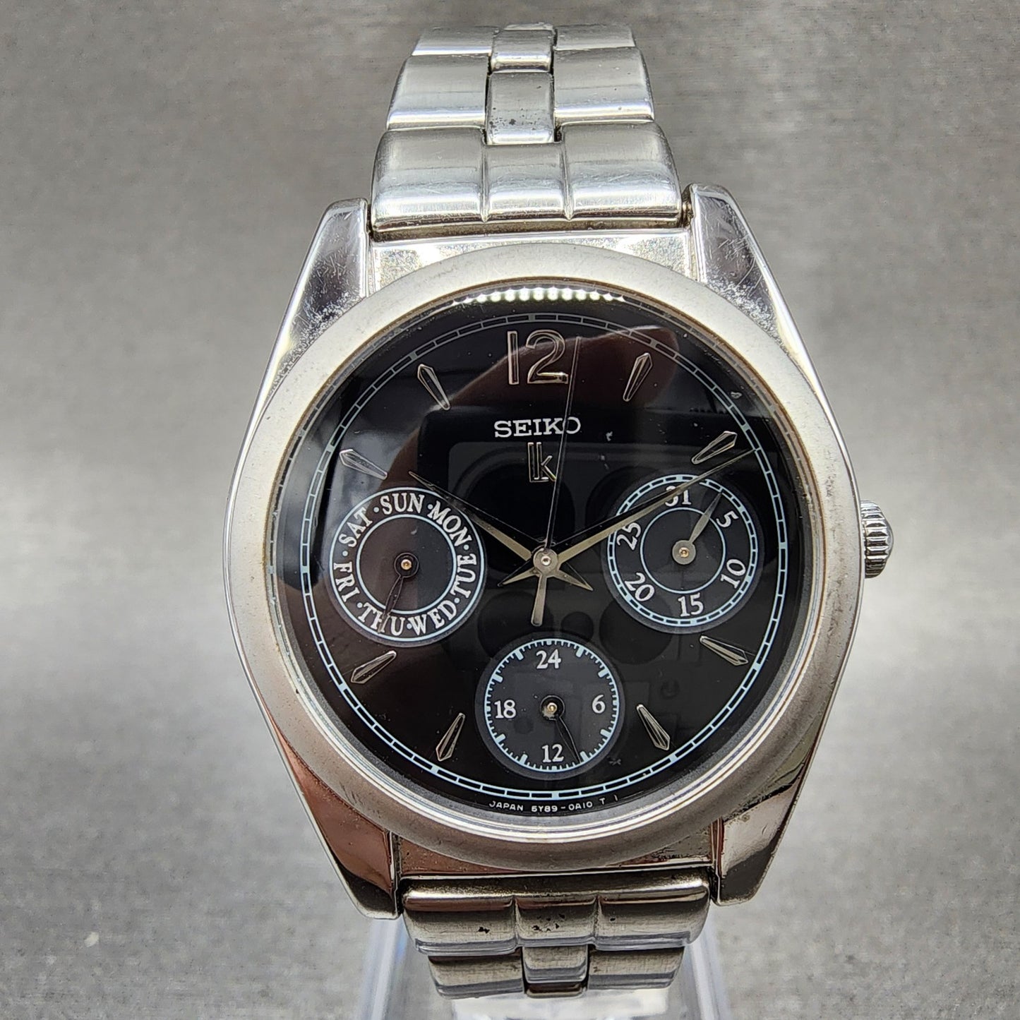 Seiko Lukia Watch Women 31mm Black Dial Silver Tone Daydate 5y890a10 NewBattery0