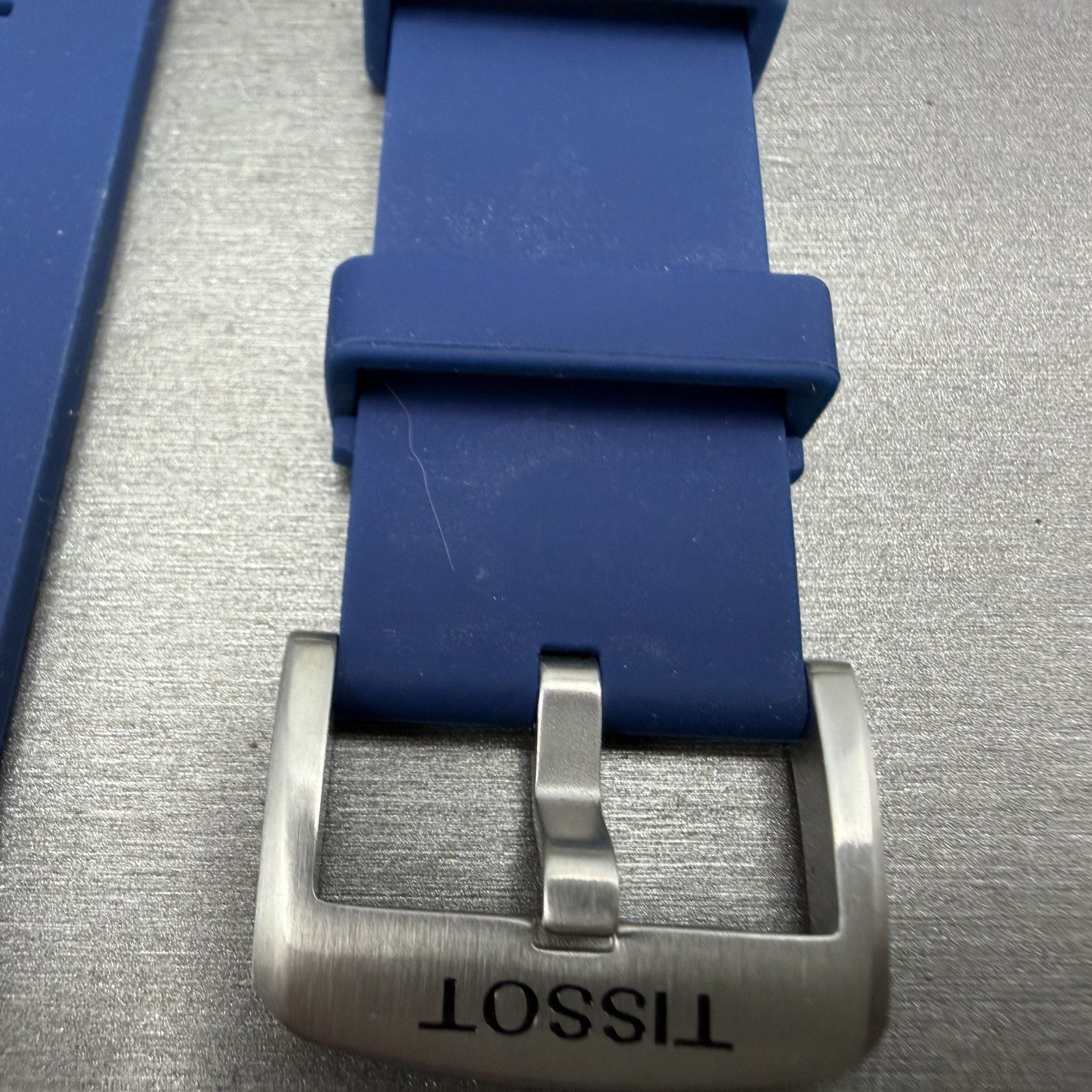 Tissot Blue Silicone Band 22mm T640.117 ZT QSQ Connected Two Piece Steel Buckle1