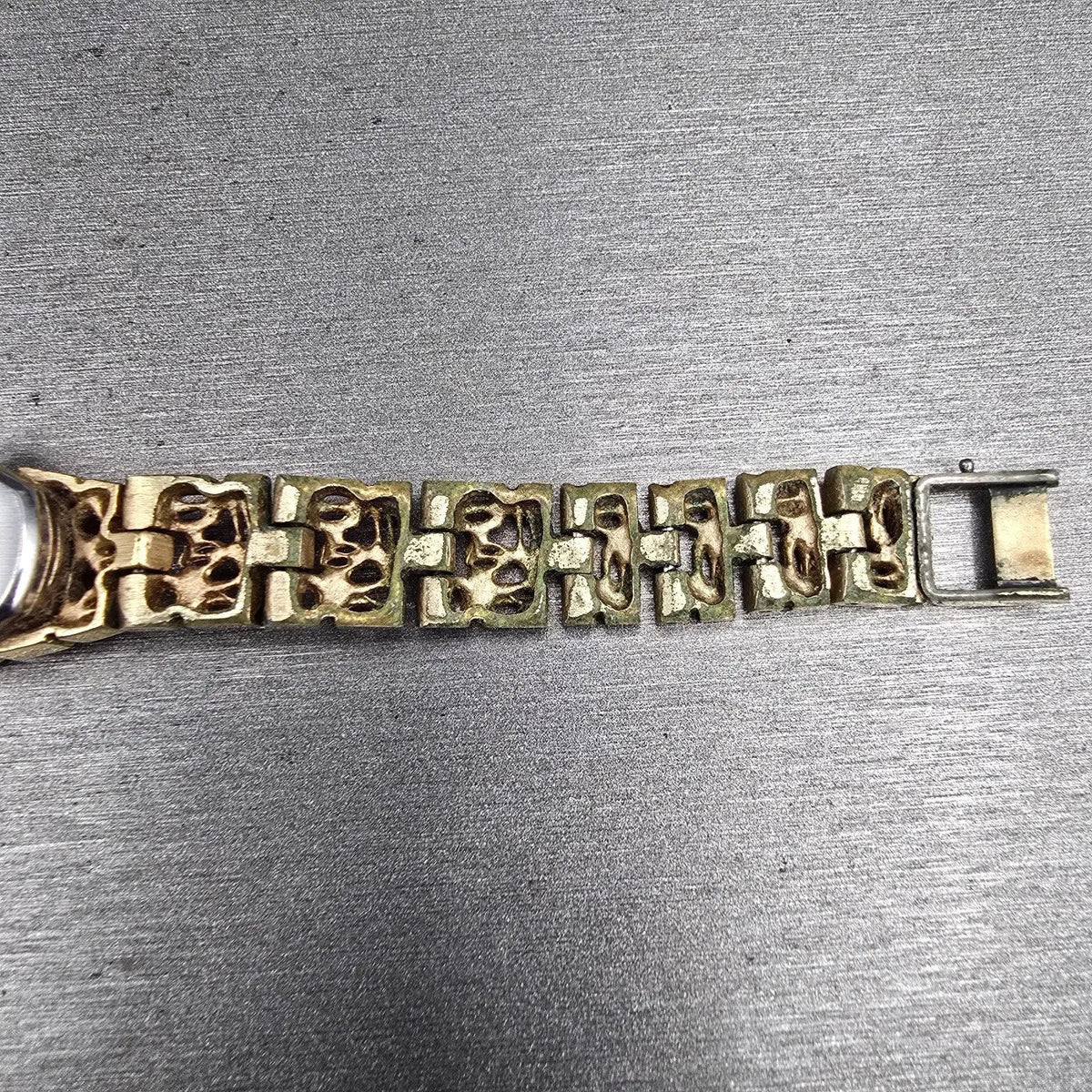 Seiko Watch Women 16mm Gold Dial Gold Nugget Round 11-0549 Manual Wind VTG JP11