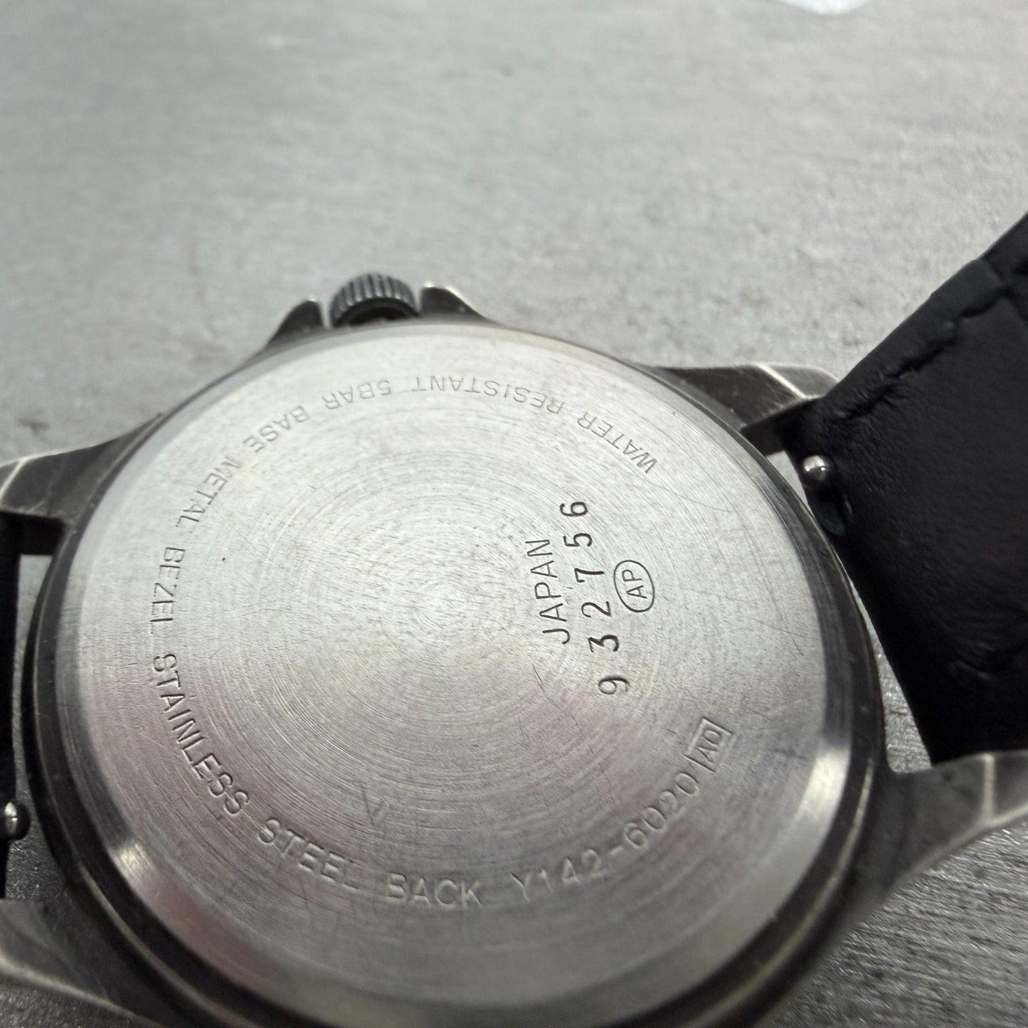 ALBA Field Gear Watch Men 34mm Black Dial Gray Tone Date Round New Battery9