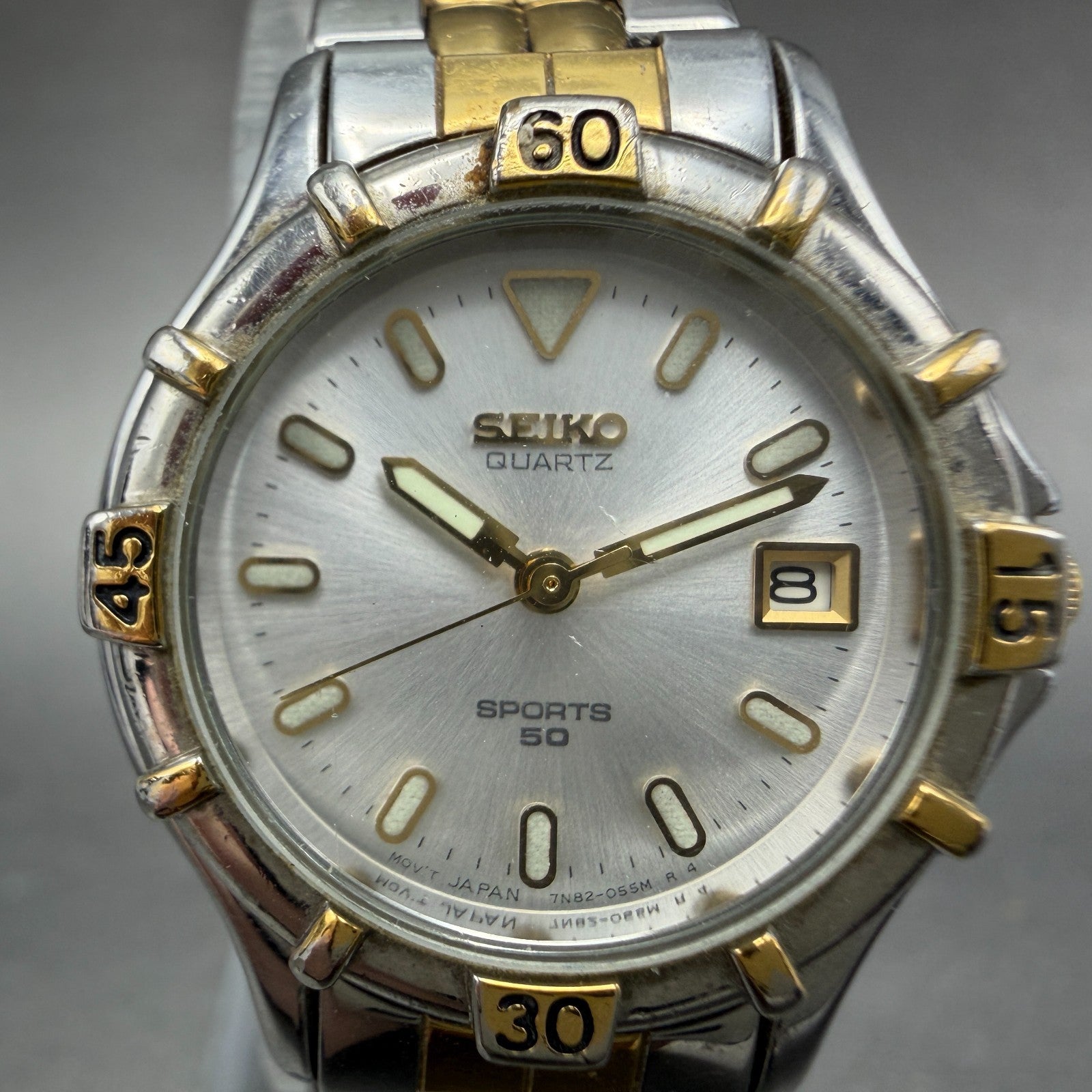 Seiko Sports 50 Watch Women 25mm Silver Dial Two Tone Round 7N82-0261 New Bat K91