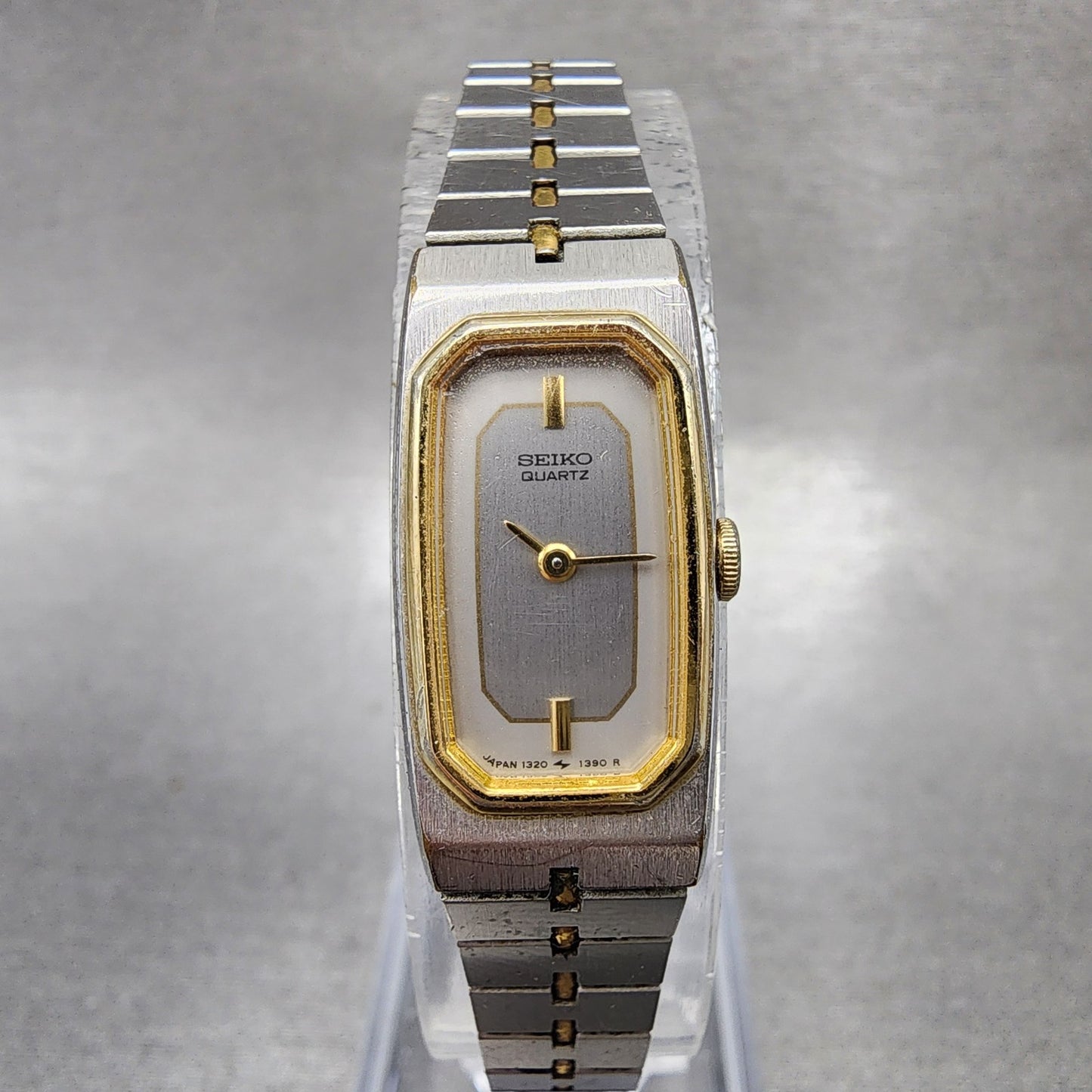 Seiko Tank Watch Women 14mm Silver Dial Two Tone 13206029 Rectangle New Battery0
