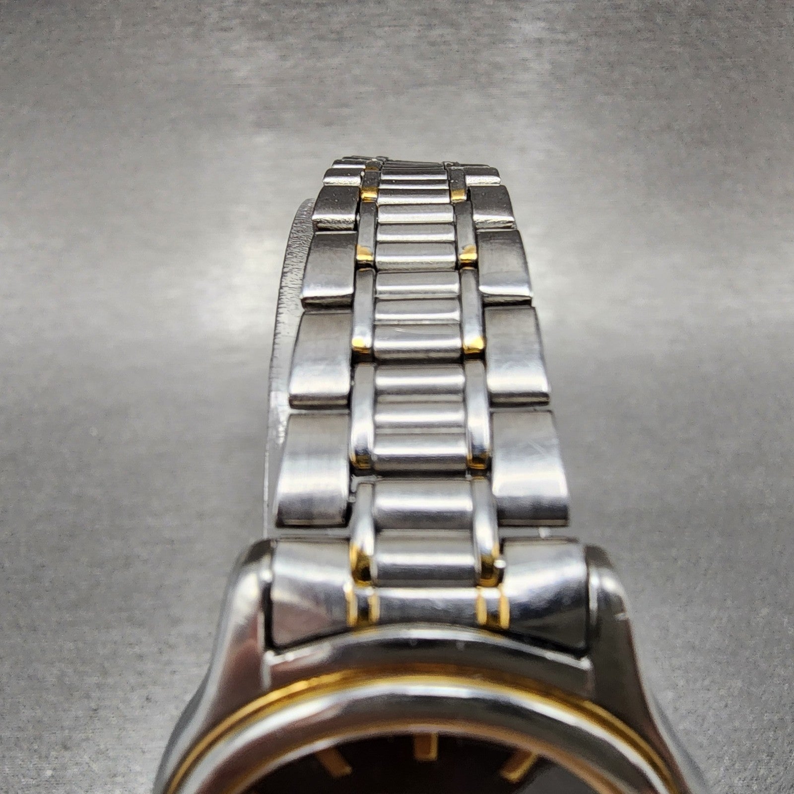 Tissot PR50 Watch Women 28mm Black Dial Two Tone Date Round J136/236K PARTS5