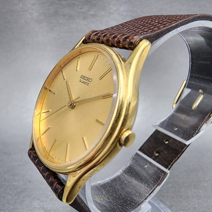 Seiko Watch Men 32mm Gold Dial Gold Tone Round 2K010099 Vinatge PARTS3