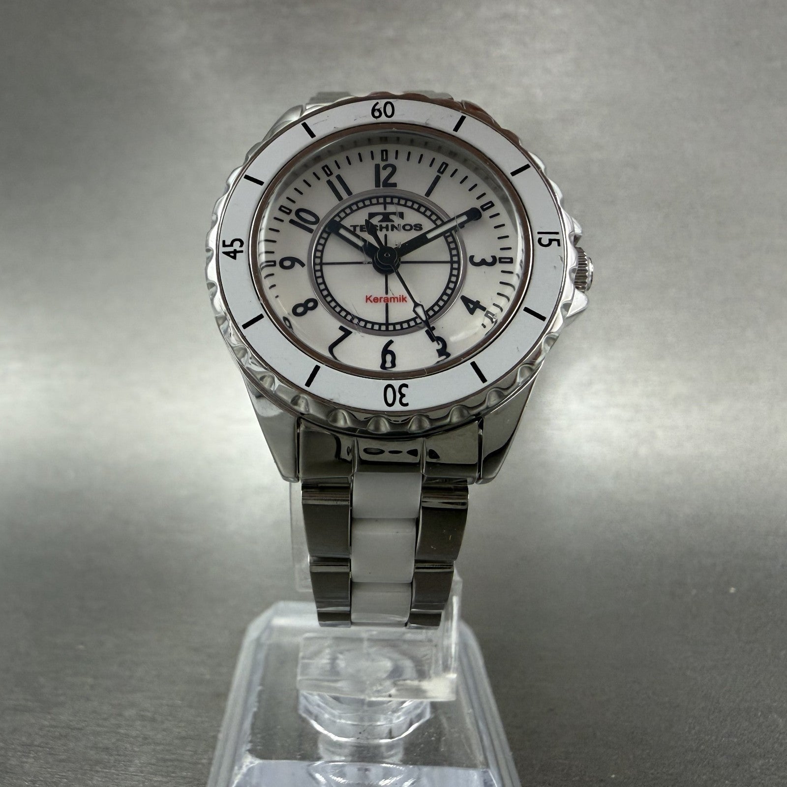 Technos Ceramic Watch Women 29mm White Dial Silver Tone Round New Battery5