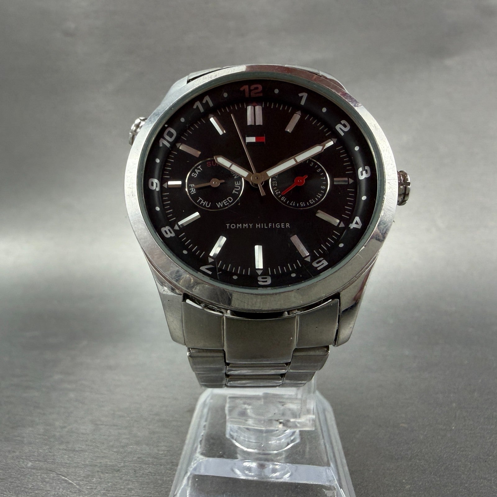 Tommy Hilfiger Watch Men 41mm Black Dial Steel Daydate Round T10161 New battery5