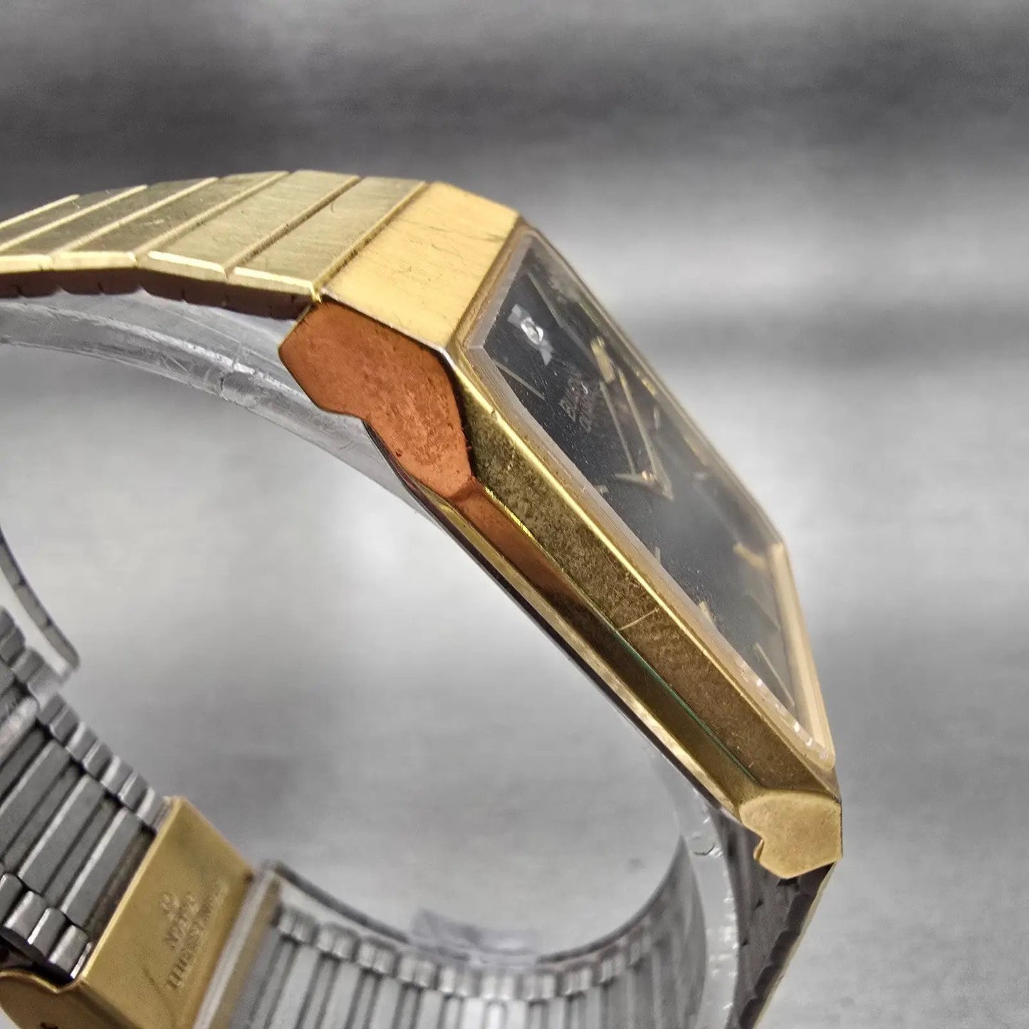 Bulova Tank Watch Men 27mm Black Dial Gold Tone Rectangle 92N76 New Battery VTG3