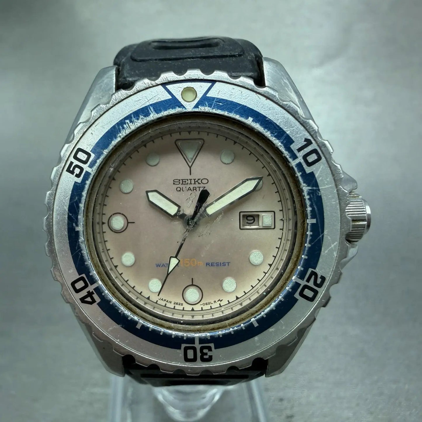 47930932