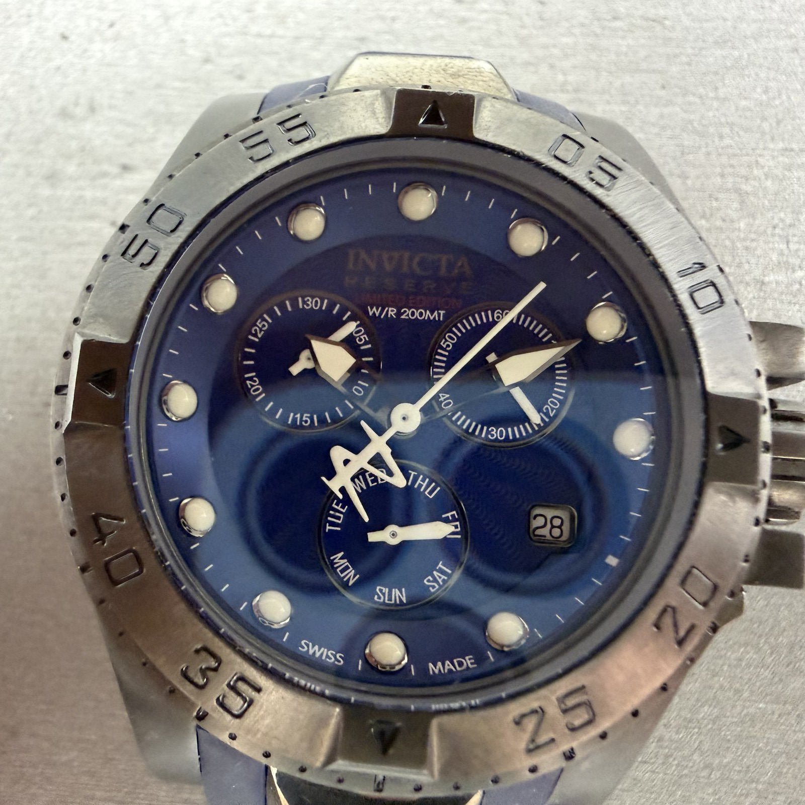 Invicta Excursion Chronograph Watch Women 40mm Blue Dial Daydate 18692 PARTS2
