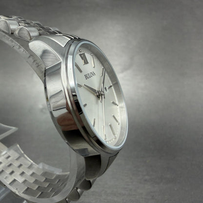 Bulova Watch Women 27mm Silver Dial Steel Date Round 96M159 New Battery7