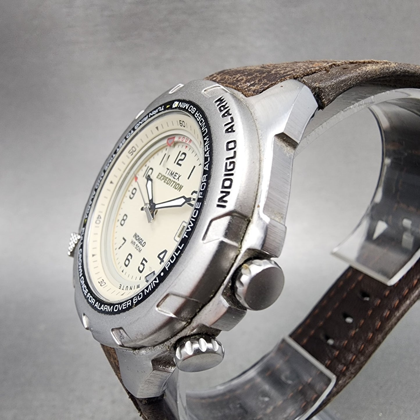 Timex Expedition Shenmue Watch Men 40mm White Dial Silver Tone Alarm NewBat READ2